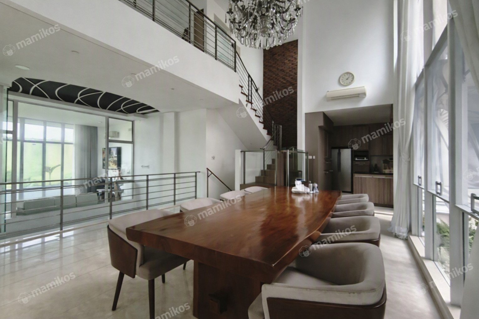 Rumah 5 Kamar Tidur 5 Kamar Mandi 3 Lantai Pantai Mutiara Jakarta Utara - Photo 3
