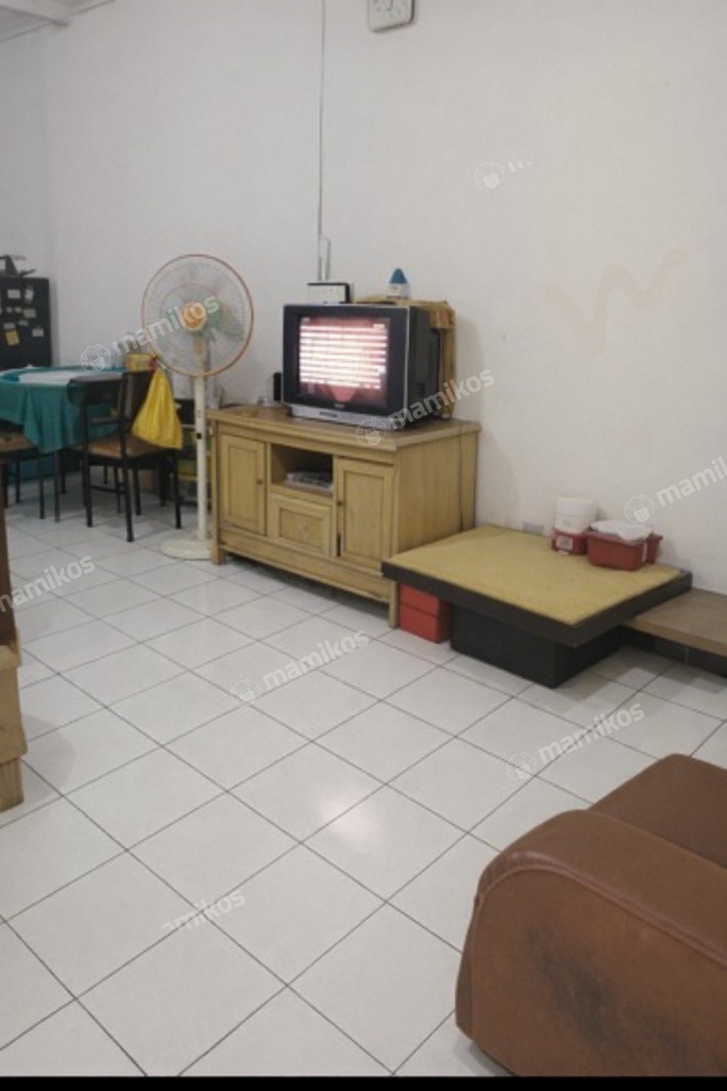 Rumah Sertifikat SHM 2 Kamar Tidur 2 Kamar Mandi Taman Palem Jakarta Barat - Photo 4