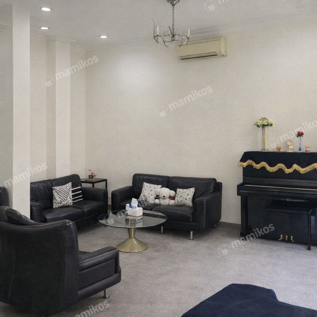 Rumah Sertifikat SHM 4 Kamar Tidur 4 Kamar Mandi Pantai Indah Kapuk Jakarta Utara - Photo 2