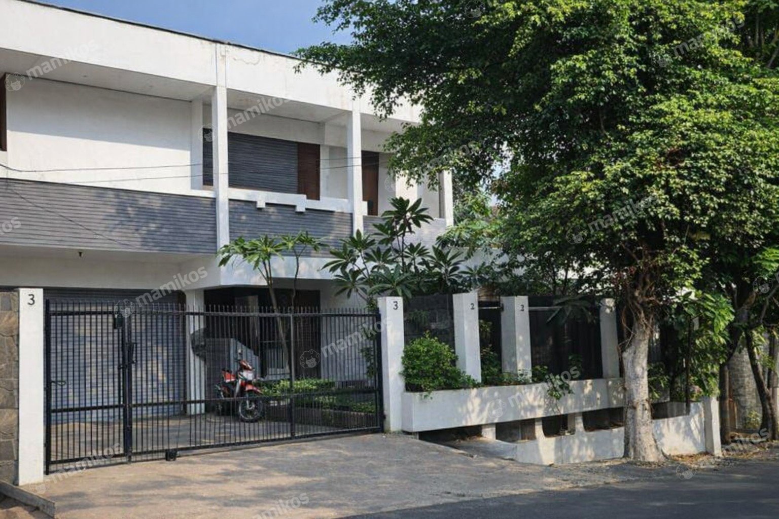 Rumah Sertifikat SHM 4 Kamar Tidur 5 Kamar Mandi Kebayoran Baru Jakarta Selatan