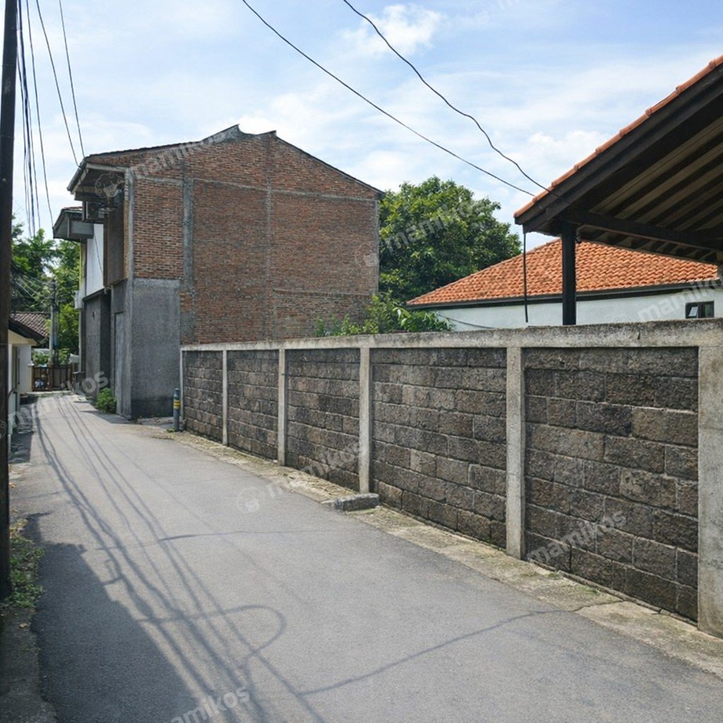 Rumah Sertifikat SHM 5 Kamar Tidur 3 Kamar Mandi Condet Jakarta Timur - Photo 4
