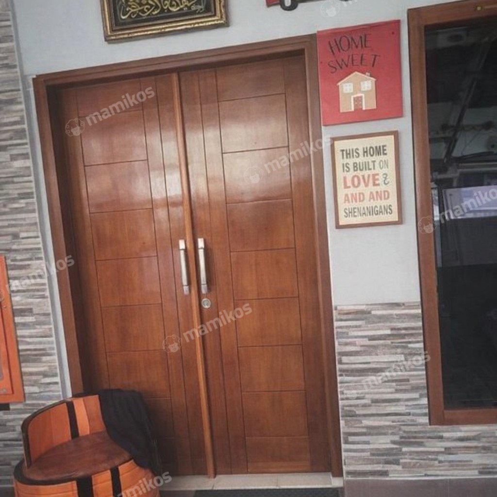 Rumah Sertifikat SHM 5 Kamar Tidur 2 Kamar Mandi Cawang Jakarta Timur - Photo 2