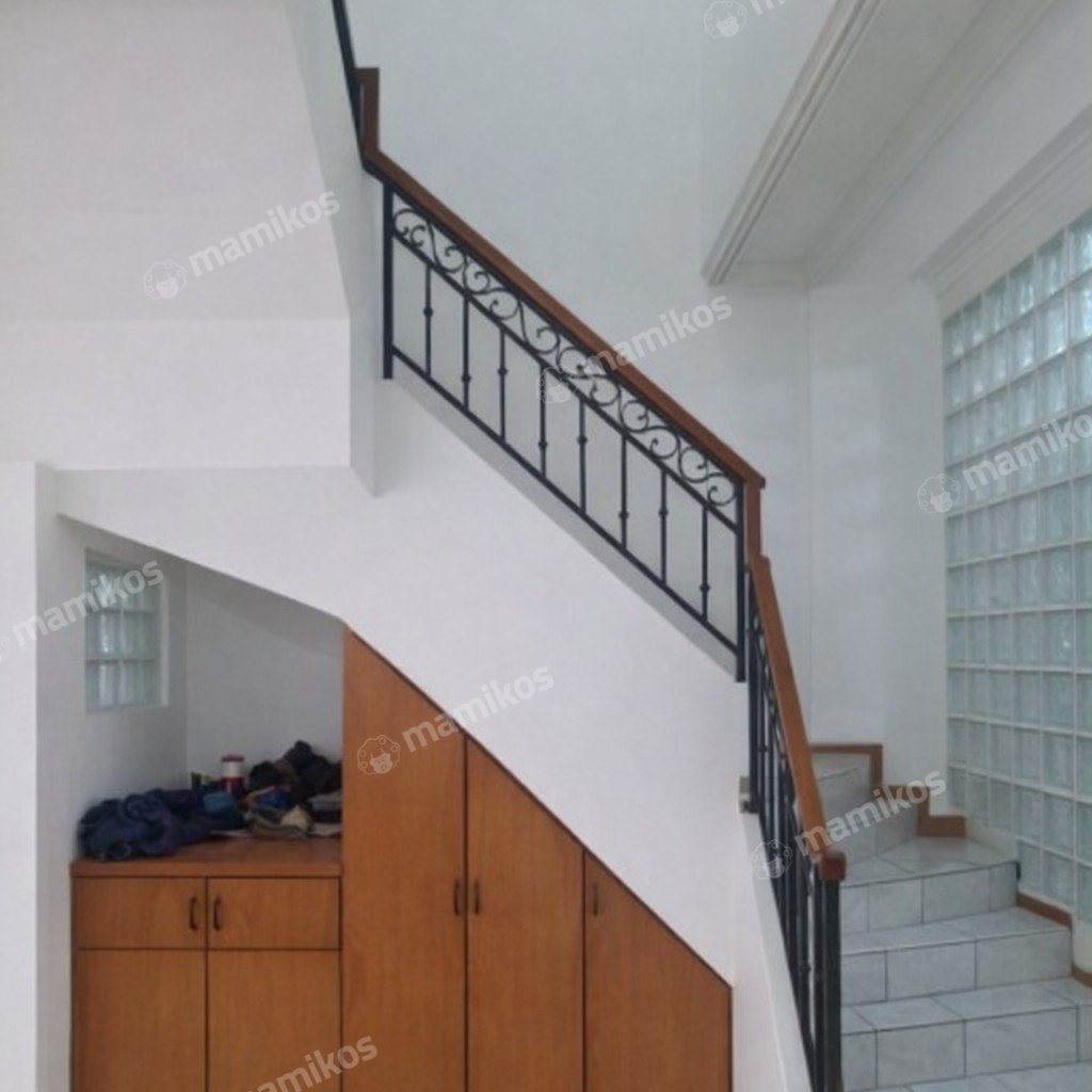 Rumah Sertifikat SHM 4 Kamar Tidur 3 Kamar Mandi Taman Surya Jakarta Barat - Photo 2