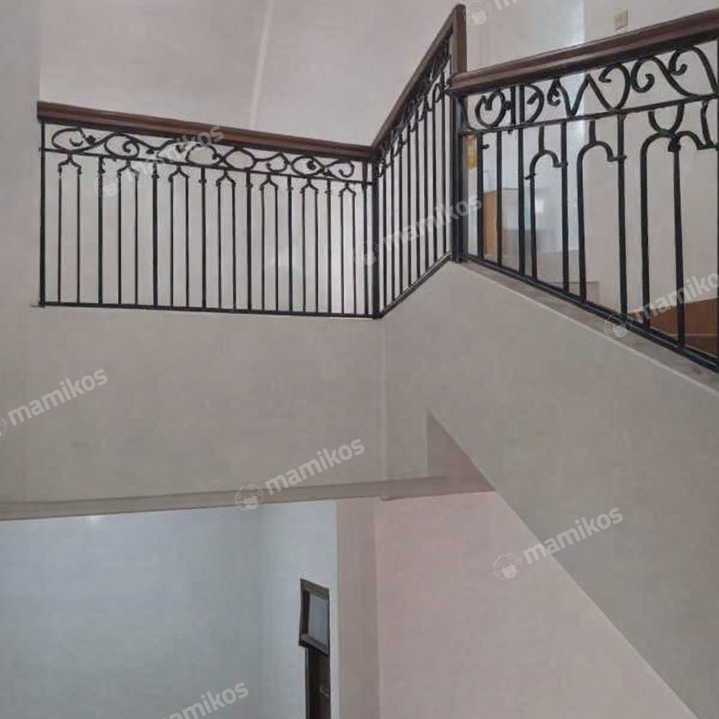 Rumah Sertifikat SHM 4 Kamar Tidur 3 Kamar Mandi Taman Surya Jakarta Barat - Photo 3