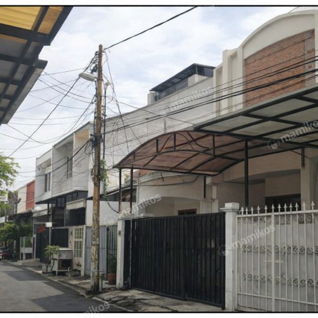 Rumah Sertifikat SHM 3 Kamar Tidur 2 Kamar Mandi Palmerah Jakarta Barat - Photo 2