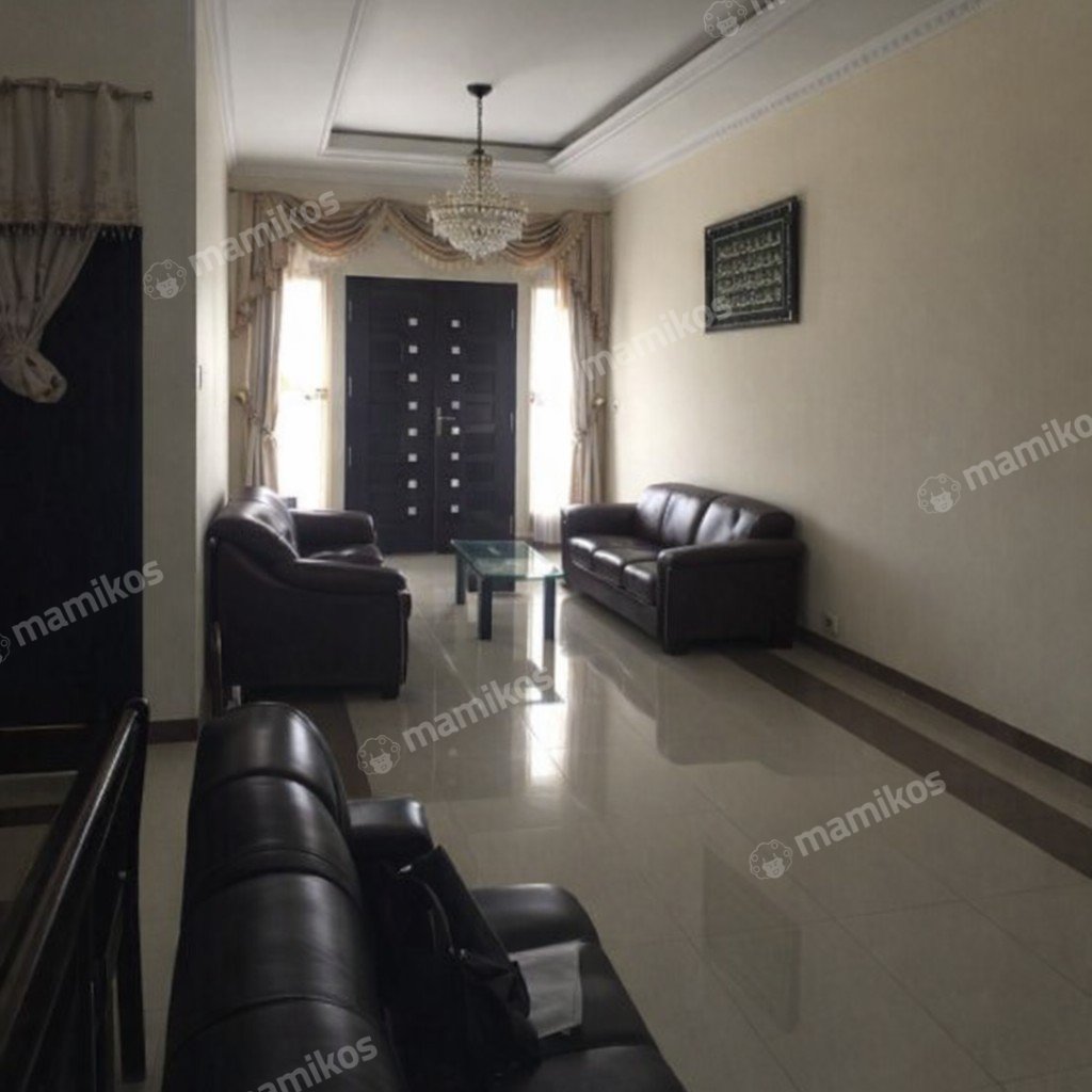Rumah Sertifikat SHM 5 Kamar Tidur 5 Kamar Mandi Kebon Jeruk Jakarta Barat - Photo 3