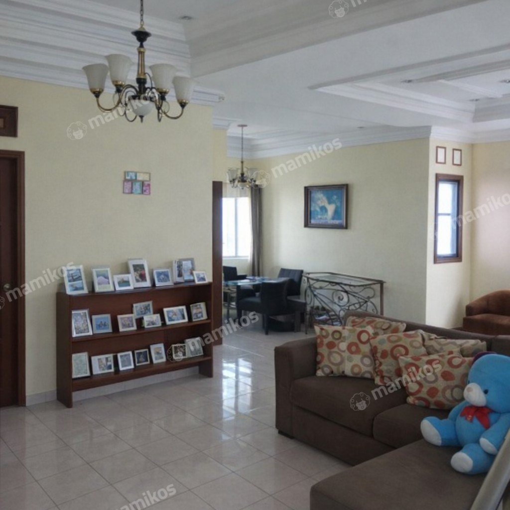 Rumah Sertifikat SHM 5 Kamar Tidur 4 Kamar Mandi Joglo Jakarta Barat - Photo 2