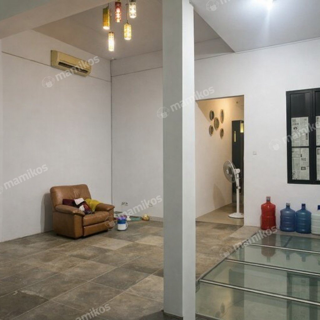 Rumah Sertifikat SHM 2 Kamar Tidur 2 Kamar Mandi Kelapa Gading Jakarta Utara - Photo 4