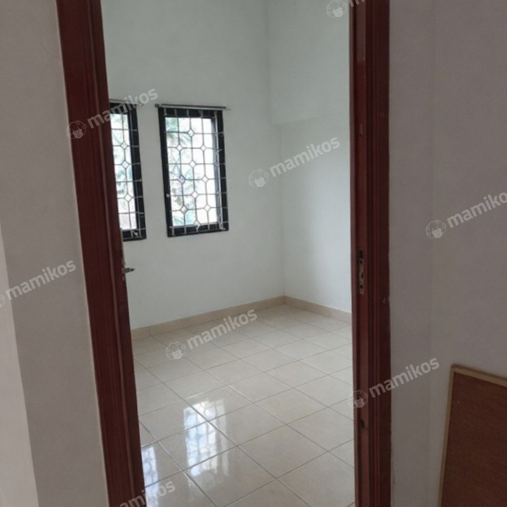Rumah Sertifikat SHM 4 Kamar Tidur 3 Kamar Mandi Cinere Jakarta Selatan - Photo 3