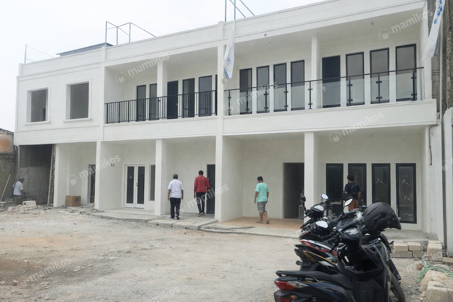Rumah Sertifikat SHM 3 Kamar Tidur 3 Kamar Mandi Penggilingan Jakarta Timur