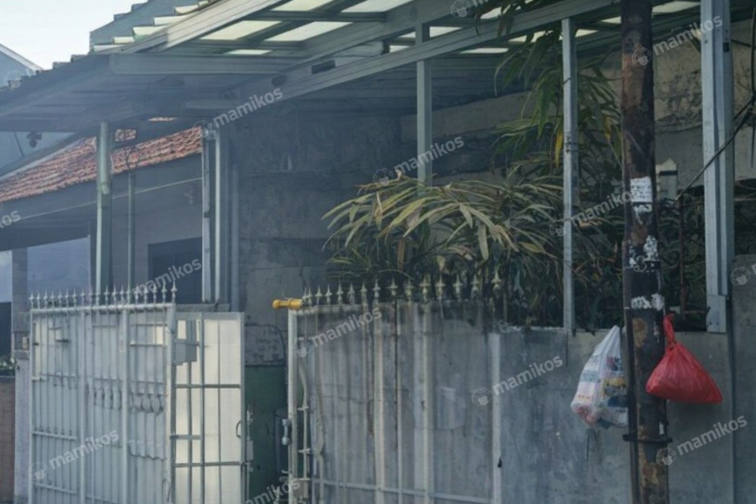 Rumah Sertifikat SHM 3 Kamar Tidur 3 Kamar Mandi Duri Kepa Jakarta Barat