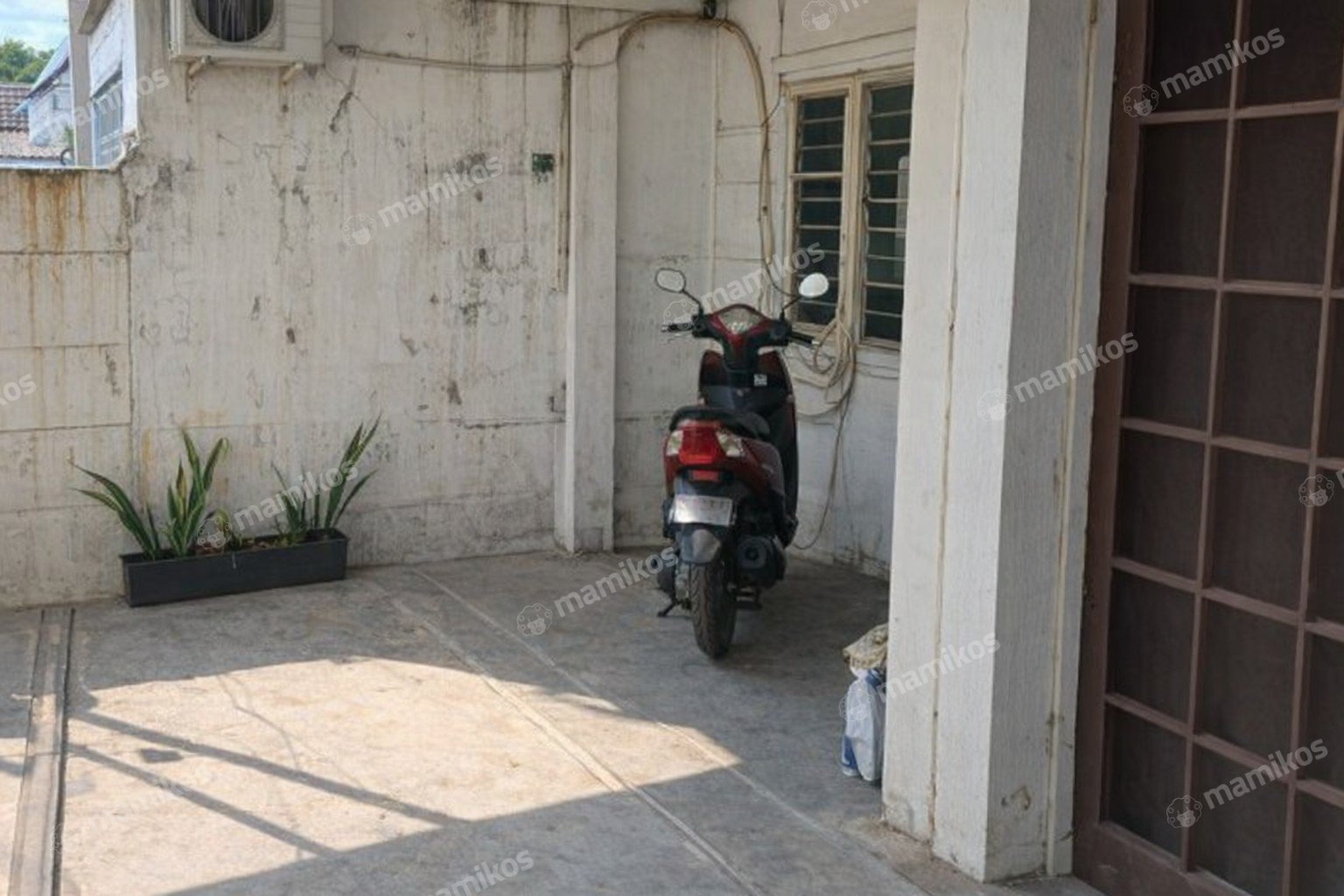 Rumah Sertifikat SHM 3 Kamar Tidur 3 Kamar Mandi Duri Kepa Jakarta Barat - Photo 5