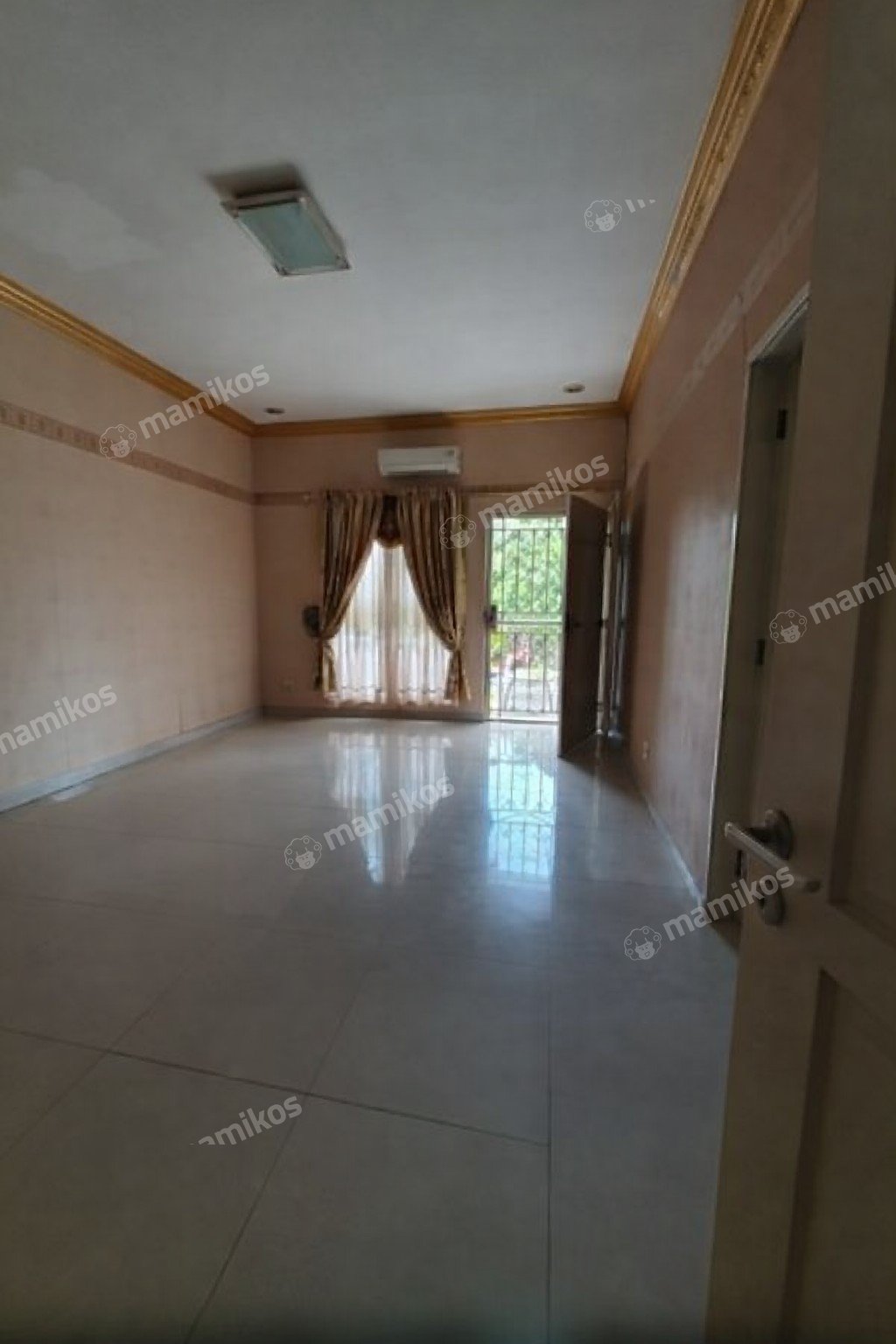 Rumah Sertifikat SHM 3 Kamar Tidur 3 Kamar Mandi Sunter Jakarta Utara - Photo 4