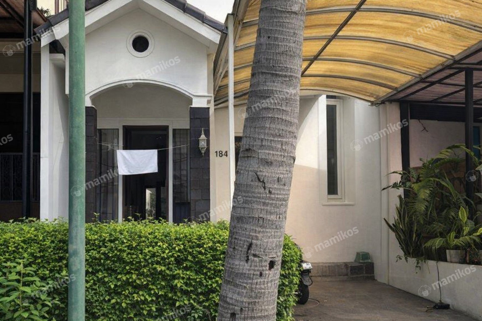 Rumah Sertifikat SHM 4 Kamar Tidur 4 Kamar Mandi Lebak Bulus Jakarta Selatan