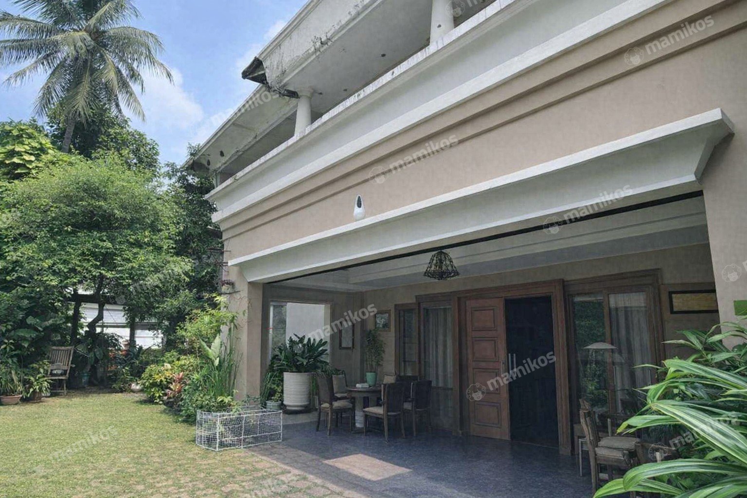 Rumah Sertifikat SHM 5 Kamar Tidur 5 Kamar Mandi Simprug Jakarta Selatan