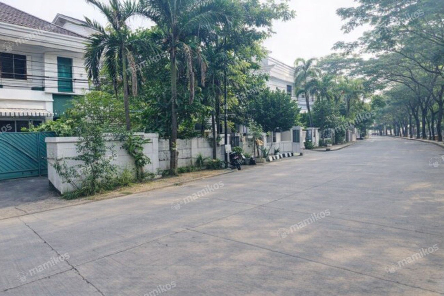 Rumah Sertifikat SHM 4 Kamar Tidur 4 Kamar Mandi Green garden Jakarta Barat - Photo 3