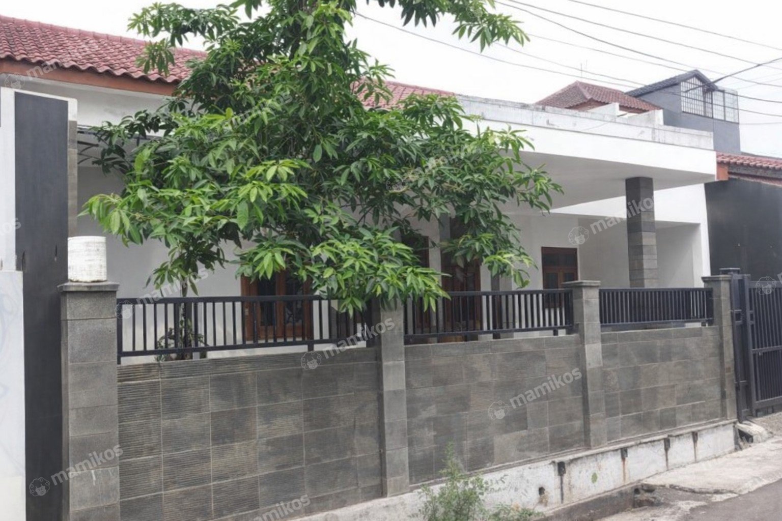 Rumah Sertifikat SHM 3 Kamar Tidur 2 Kamar Mandi Ulujami Jakarta Selatan