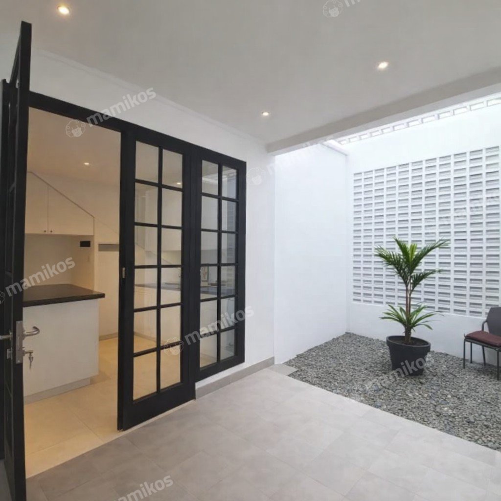 Rumah Sertifikat SHM 4 Kamar Tidur 3 Kamar Mandi Lebak Bulus Jakarta Selatan - Photo 5