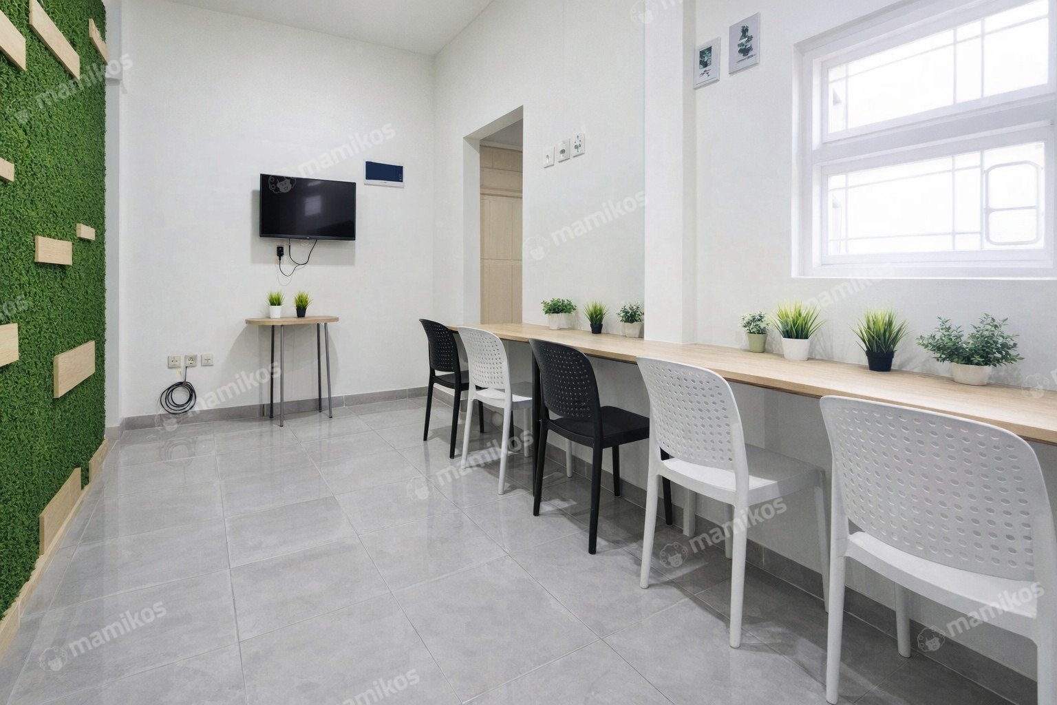 Rumah Baru Sertifikat SHM 42 Kamar Tidur Tanjung Duren Jakarta Barat - Photo 5