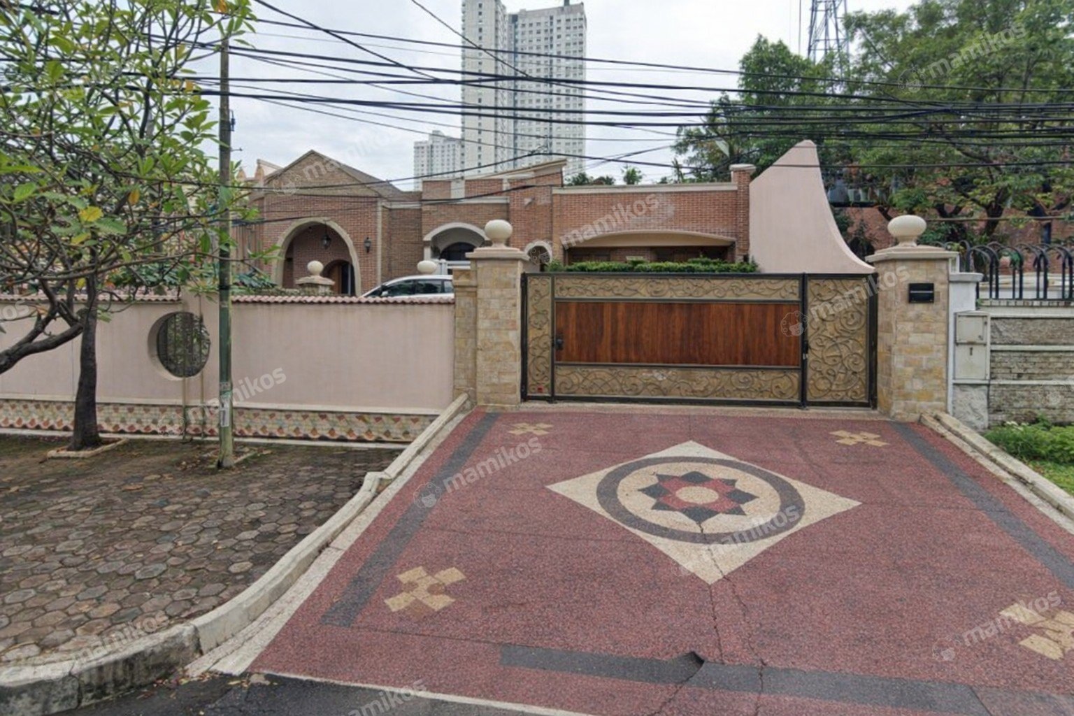 Rumah Sertifikat SHM 6 Kamar Tidur 4 Kamar Mandi Sunter Jakarta Utara