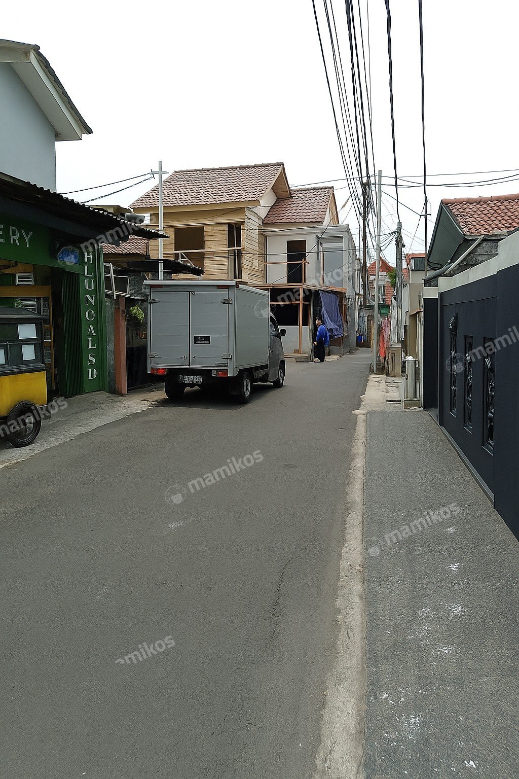 Rumah Sertifikat SHM 3 Kamar Tidur 1 Kamar Mandi Radio Dalam Jakarta Selatan - Photo 3