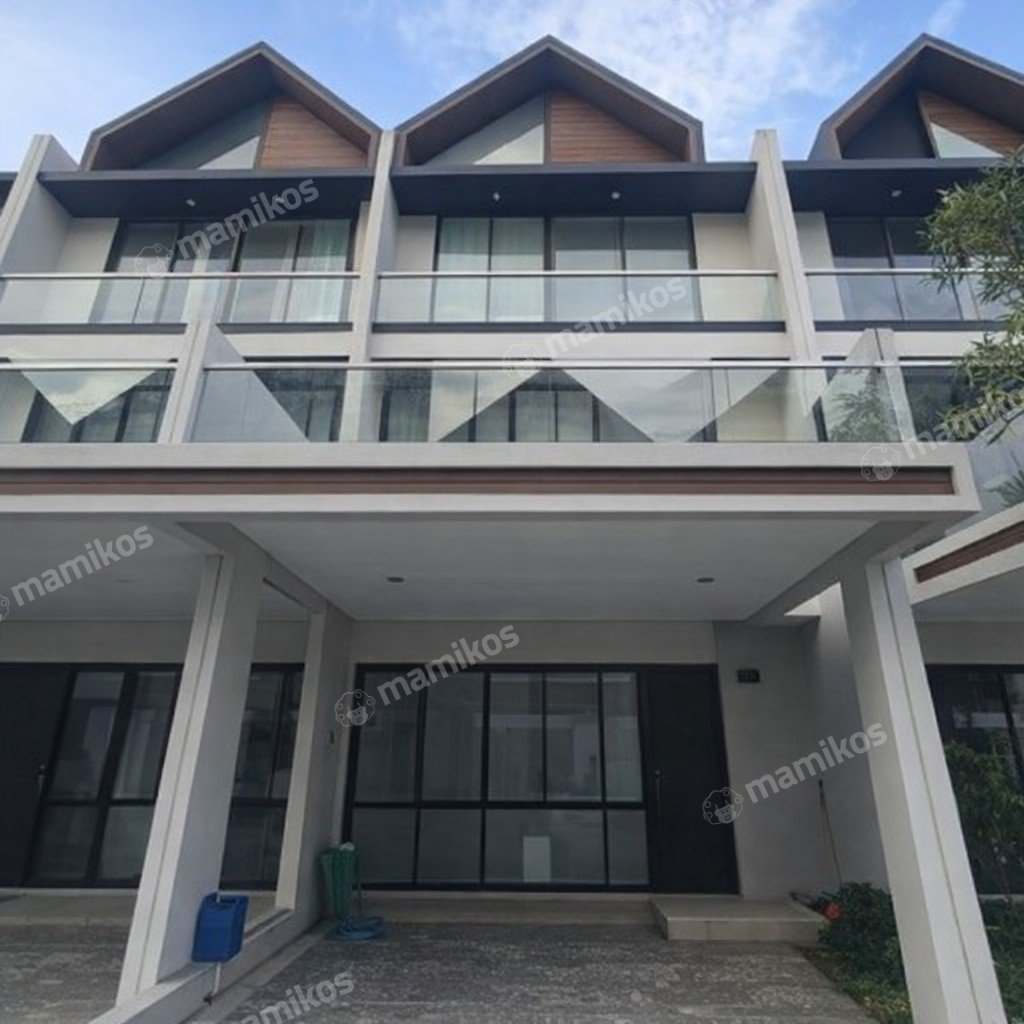 Rumah Sertifikat HGB 3 Kamar Tidur 3 Kamar Mandi Pantai Indah Kapuk 2 Jakarta Utara