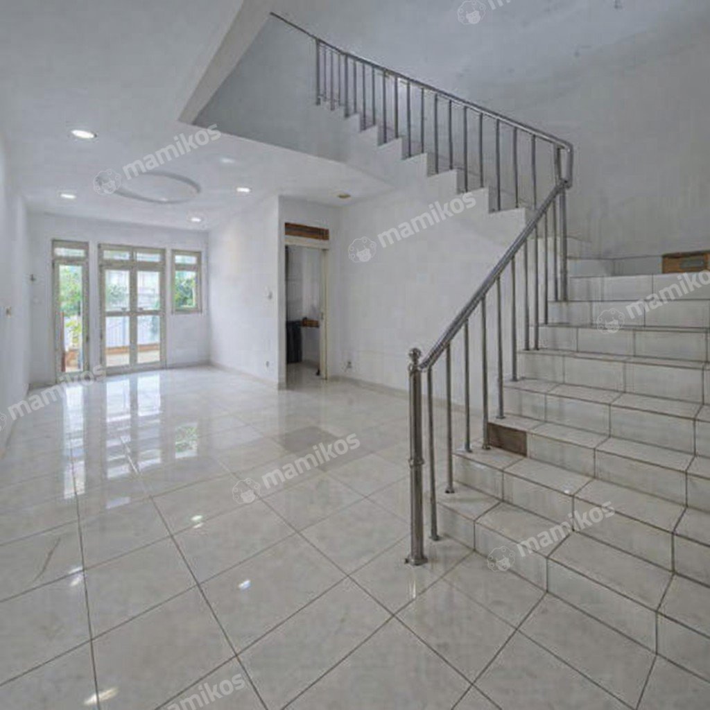 Rumah Sertifikat SHM 3 Kamar Tidur 3 Kamar Mandi Puri Indah Jakarta Barat - Photo 2