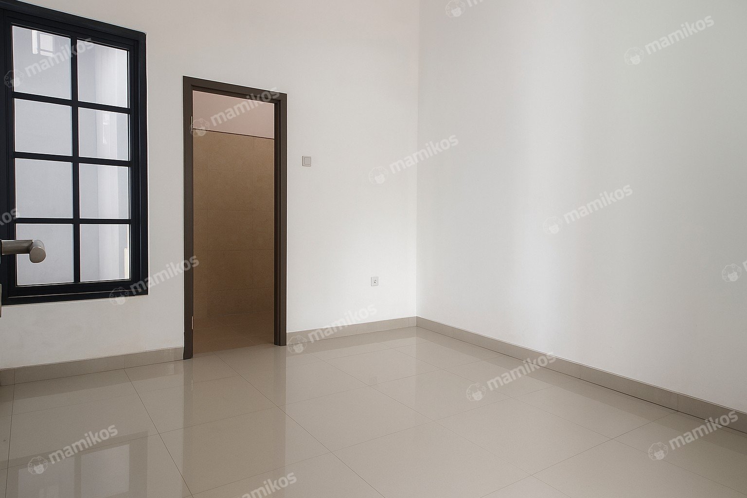 Rumah Baru Sertifikat SHM 4 Kamar Tidur Jatiwaringin Jakarta Timur - Photo 3