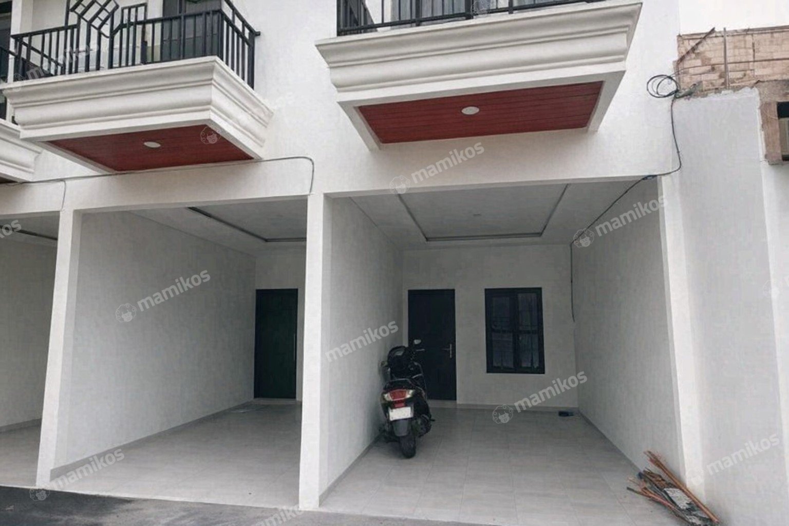 Rumah Sertifikat SHM 3 Kamar Tidur 2 Kamar Mandi Ciracas Jakarta Timur