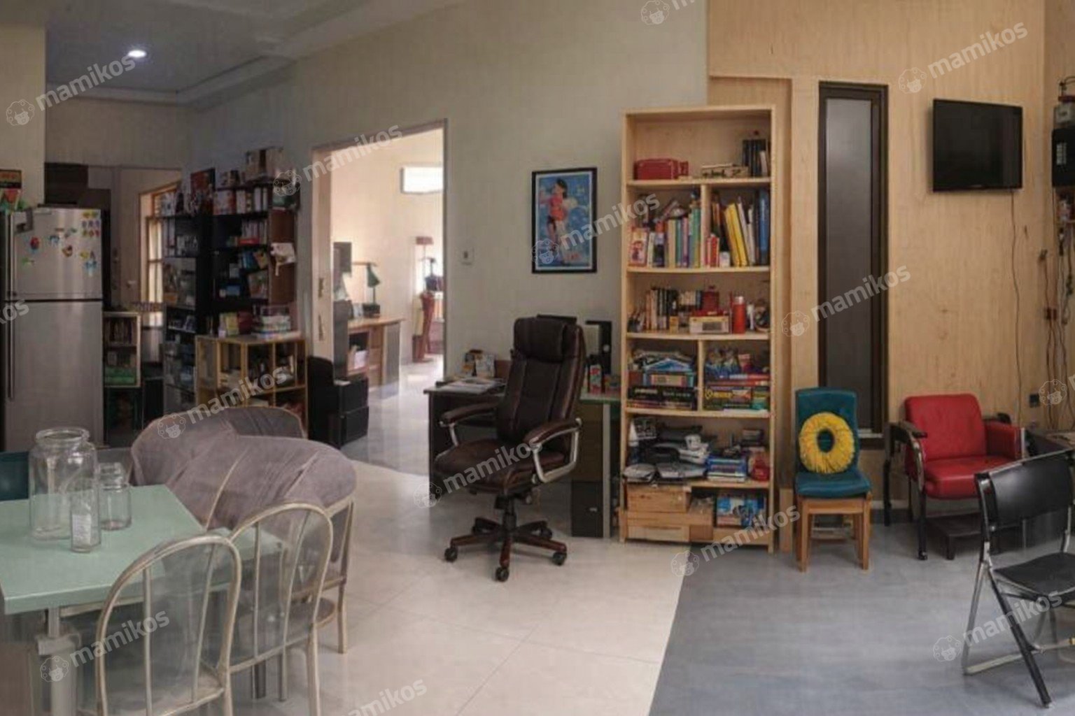 Rumah Sertifikat SHM 4 Kamar Tidur 4 Kamar Mandi Metland Menteng Jakarta Timur - Photo 4