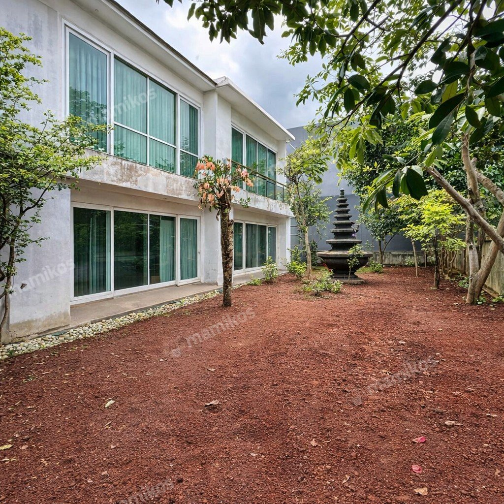 Rumah 4 Kamar Tidur 4 Kamar Mandi 2 Lantai Lebak Bulus Jakarta Selatan - Photo 2