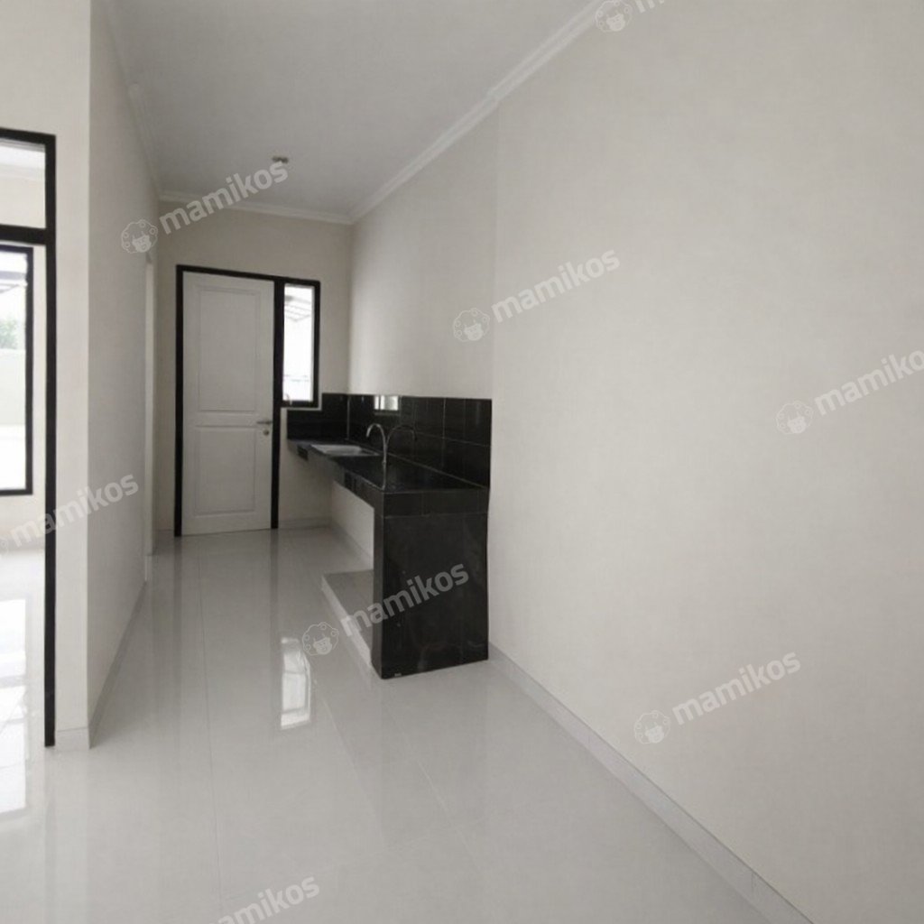 Rumah Sertifikat SHM 3 Kamar Tidur 2 Kamar Mandi Kota Wisata Jakarta Timur - Photo 3