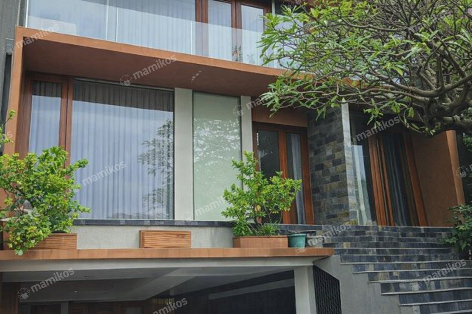 Rumah Sertifikat SHM 4 Kamar Tidur 4 Kamar Mandi Kembangan Jakarta Barat