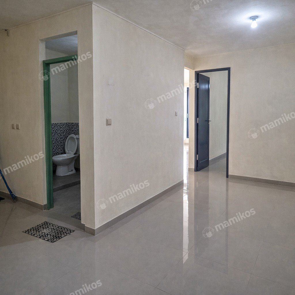 Rumah Sertifikat SHM 3 Kamar Tidur 1 Kamar Mandi Tanjung Duren Jakarta Barat - Photo 3