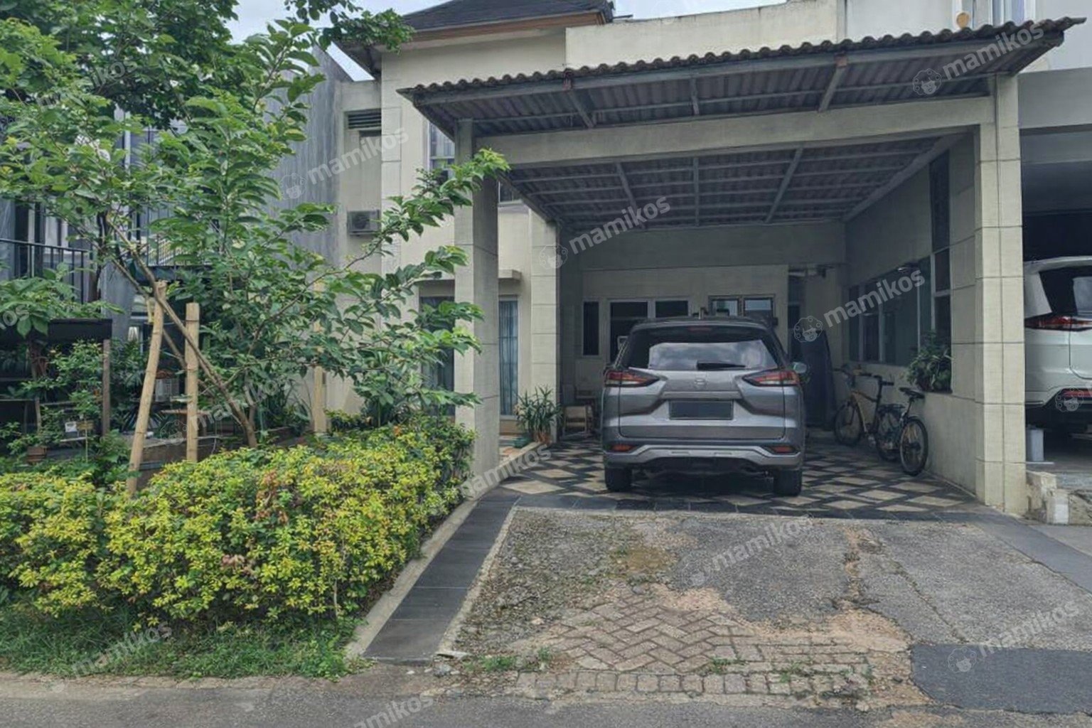 Rumah Sertifikat SHM 3 Kamar Tidur 3 Kamar Mandi Kota Wisata Jakarta Timur