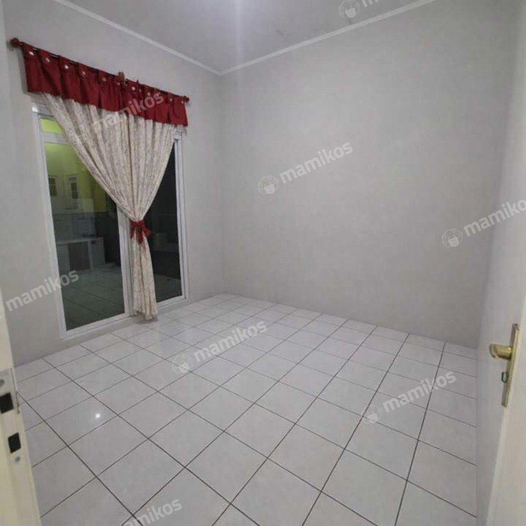 Rumah Sertifikat SHM 2 Kamar Tidur 1 Kamar Mandi Citra Garden Jakarta Barat - Photo 4
