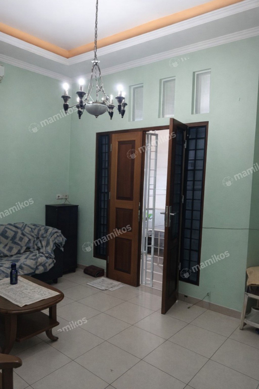 Rumah Sertifikat SHM 4 Kamar Tidur 2 Kamar Mandi Tanjung Duren Jakarta Barat - Photo 4
