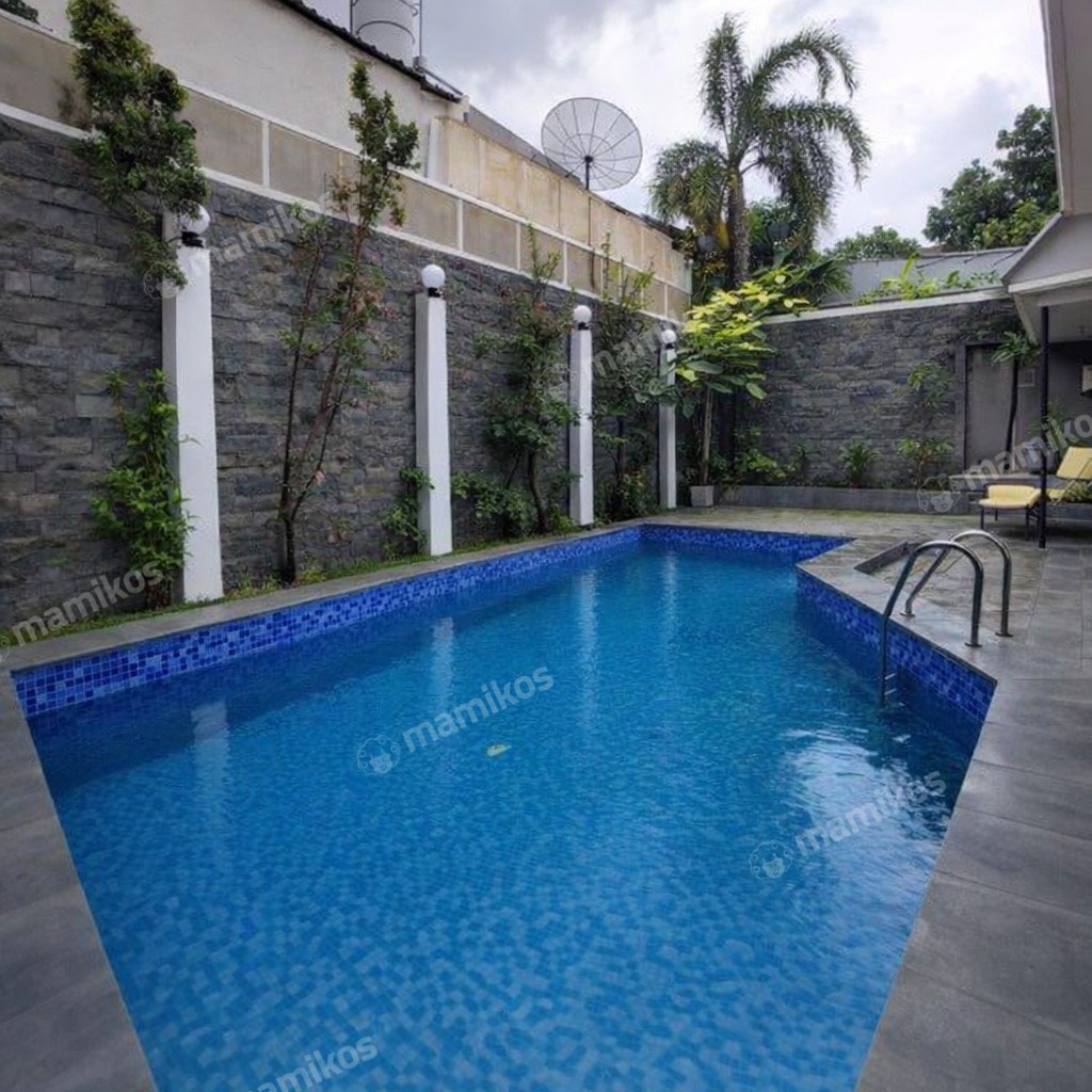 Rumah Sertifikat SHM 9 Kamar Tidur 6 Kamar Mandi Kebayoran Baru Jakarta Selatan - Photo 5