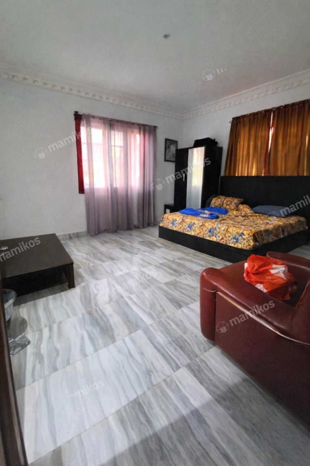 Rumah Sertifikat SHM 11 Kamar Tidur 5 Kamar Mandi Legenda Wisata Jakarta Timur - Photo 3
