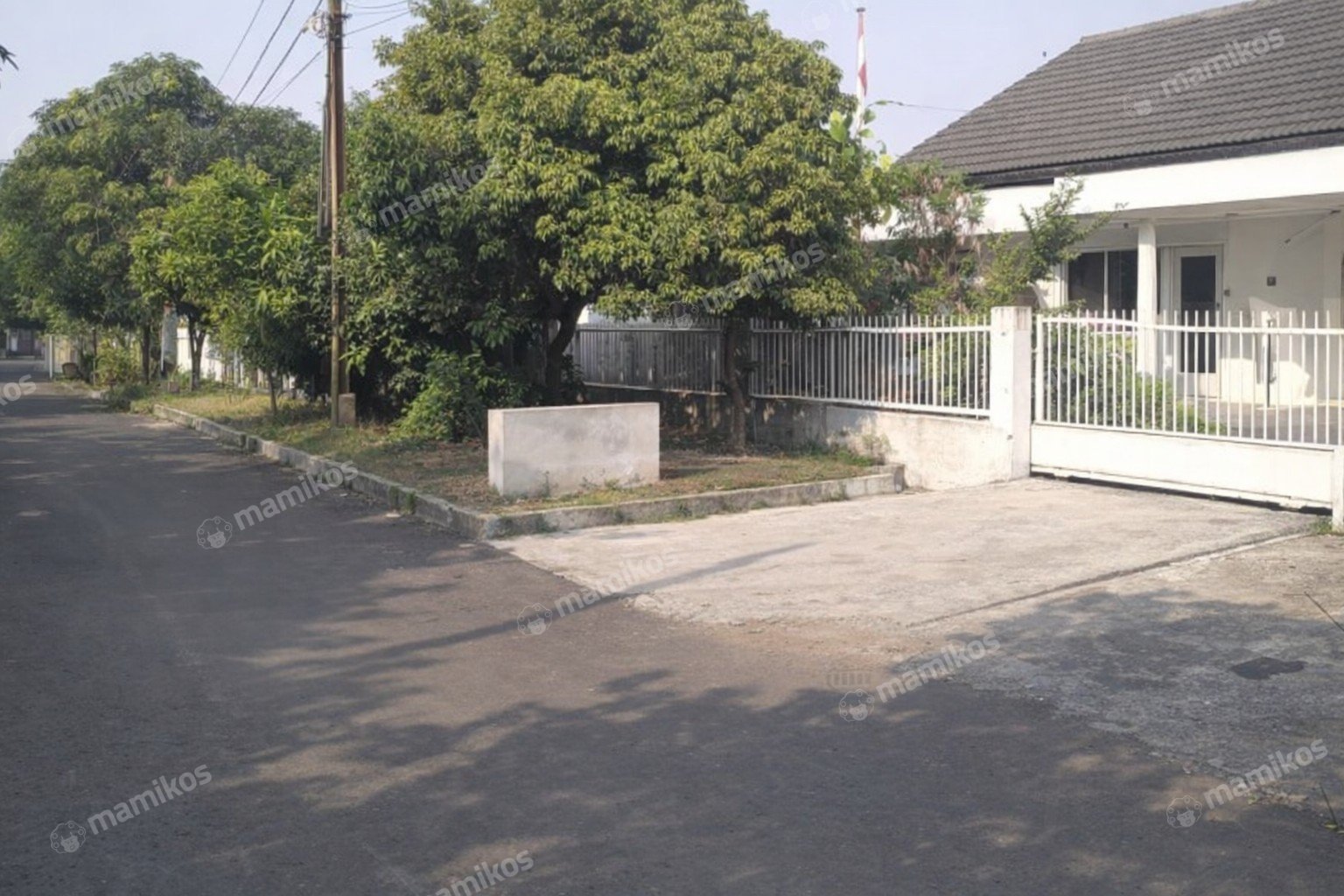 Rumah Sertifikat SHM 5 Kamar Tidur 4 Kamar Mandi Cakung Jakarta Timur