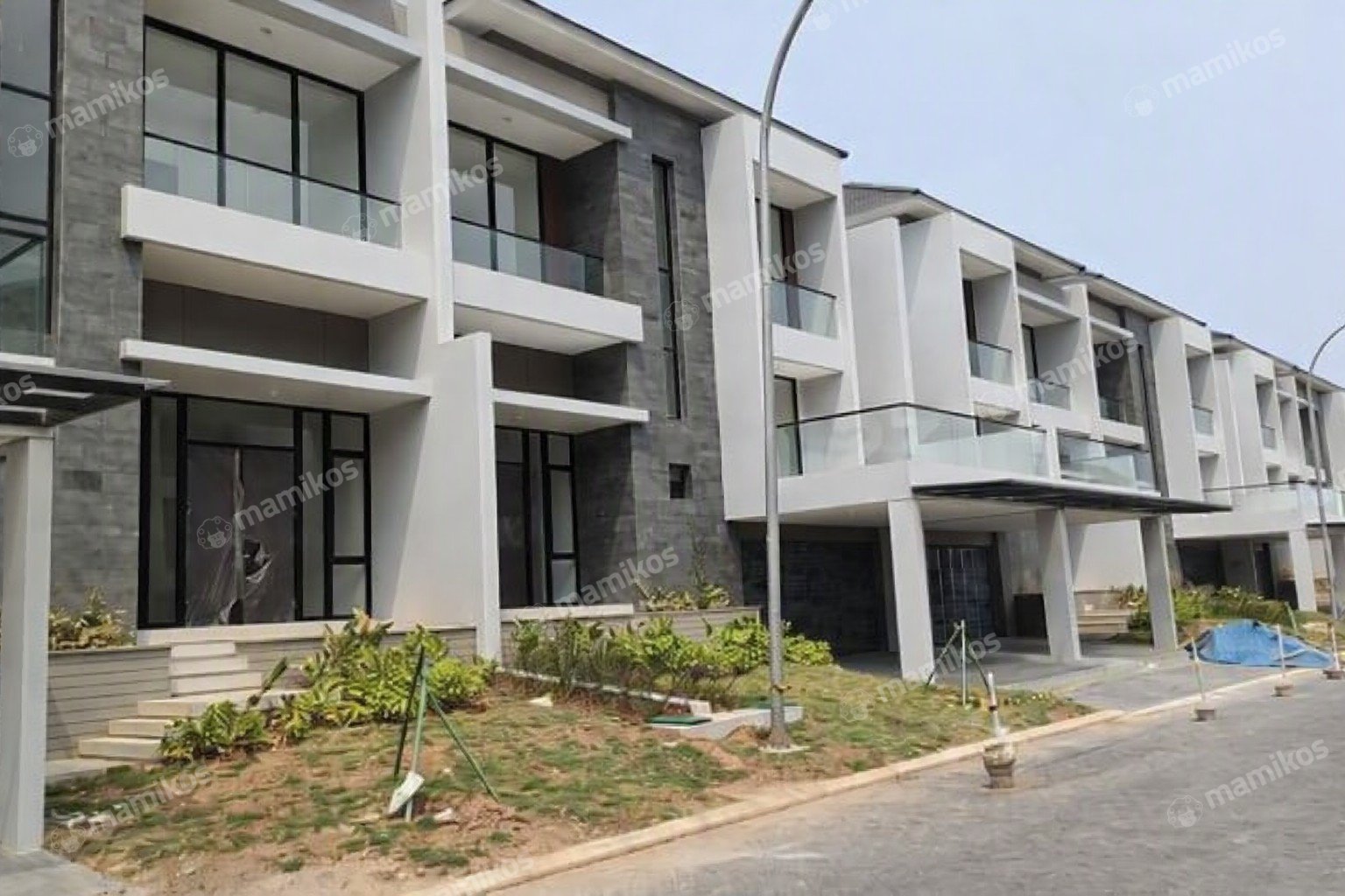 Rumah Baru Sertifikat SHM Pantai Indah Kapuk 2 Jakarta Utara