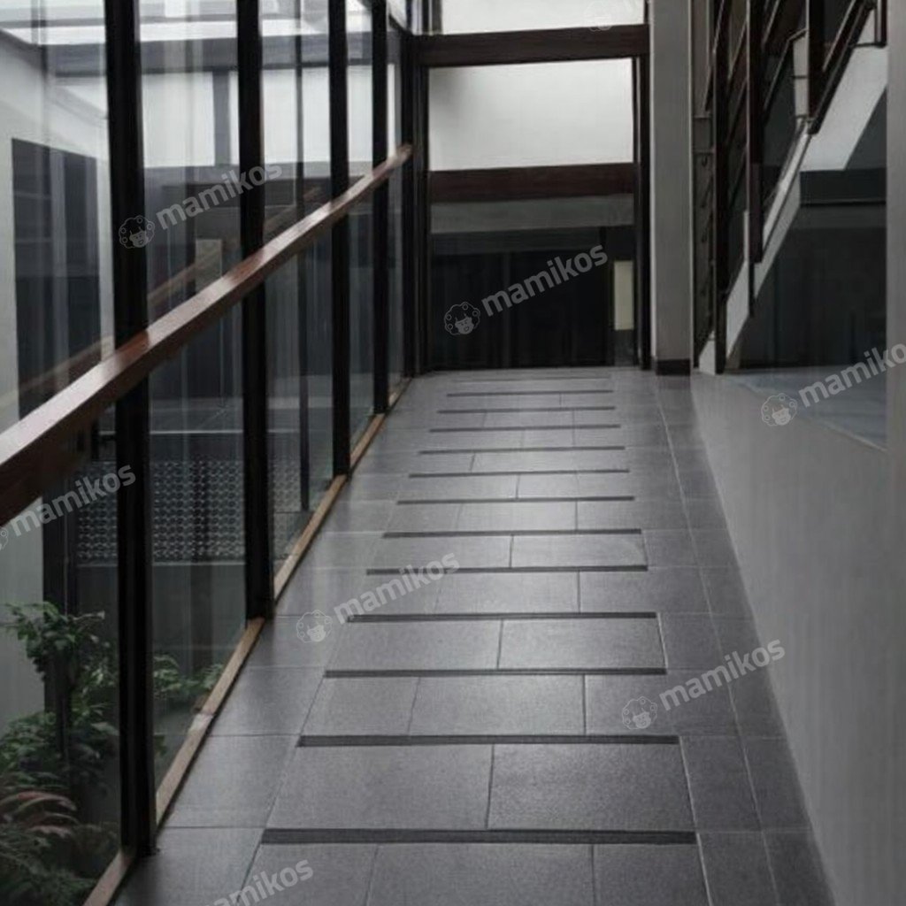 Rumah Sertifikat SHM 4 Kamar Tidur 4 Kamar Mandi Joglo Jakarta Barat