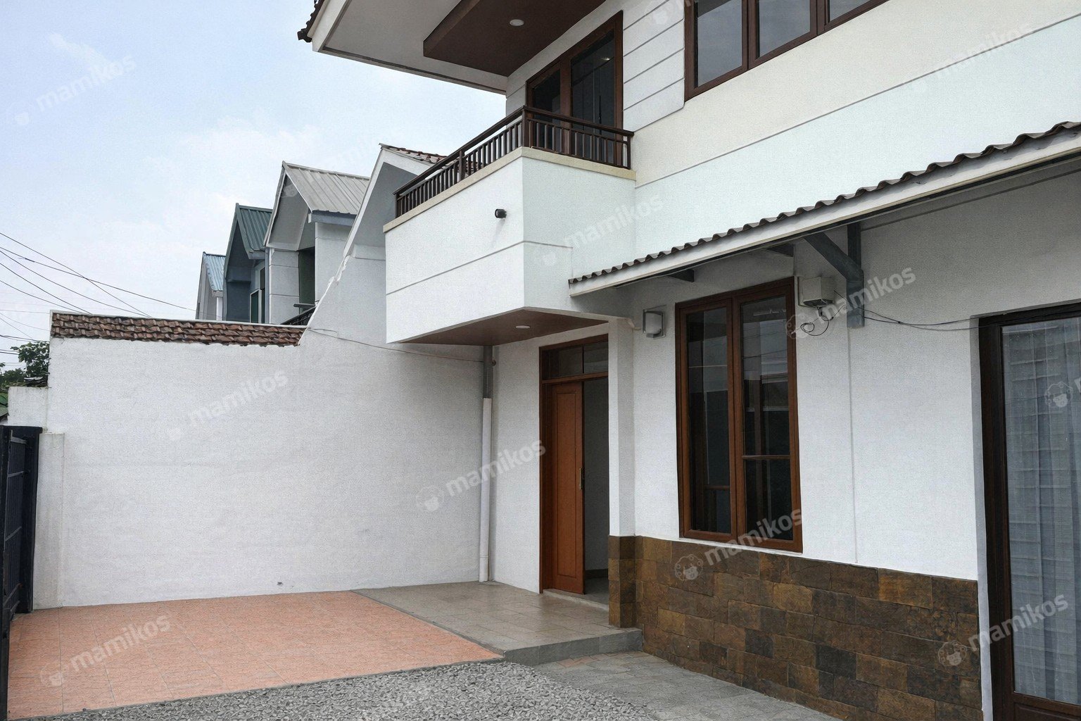 Rumah Sertifikat SHM 4 Kamar Tidur 4 Kamar Mandi Kebayoran Baru Jakarta Selatan - Photo 2