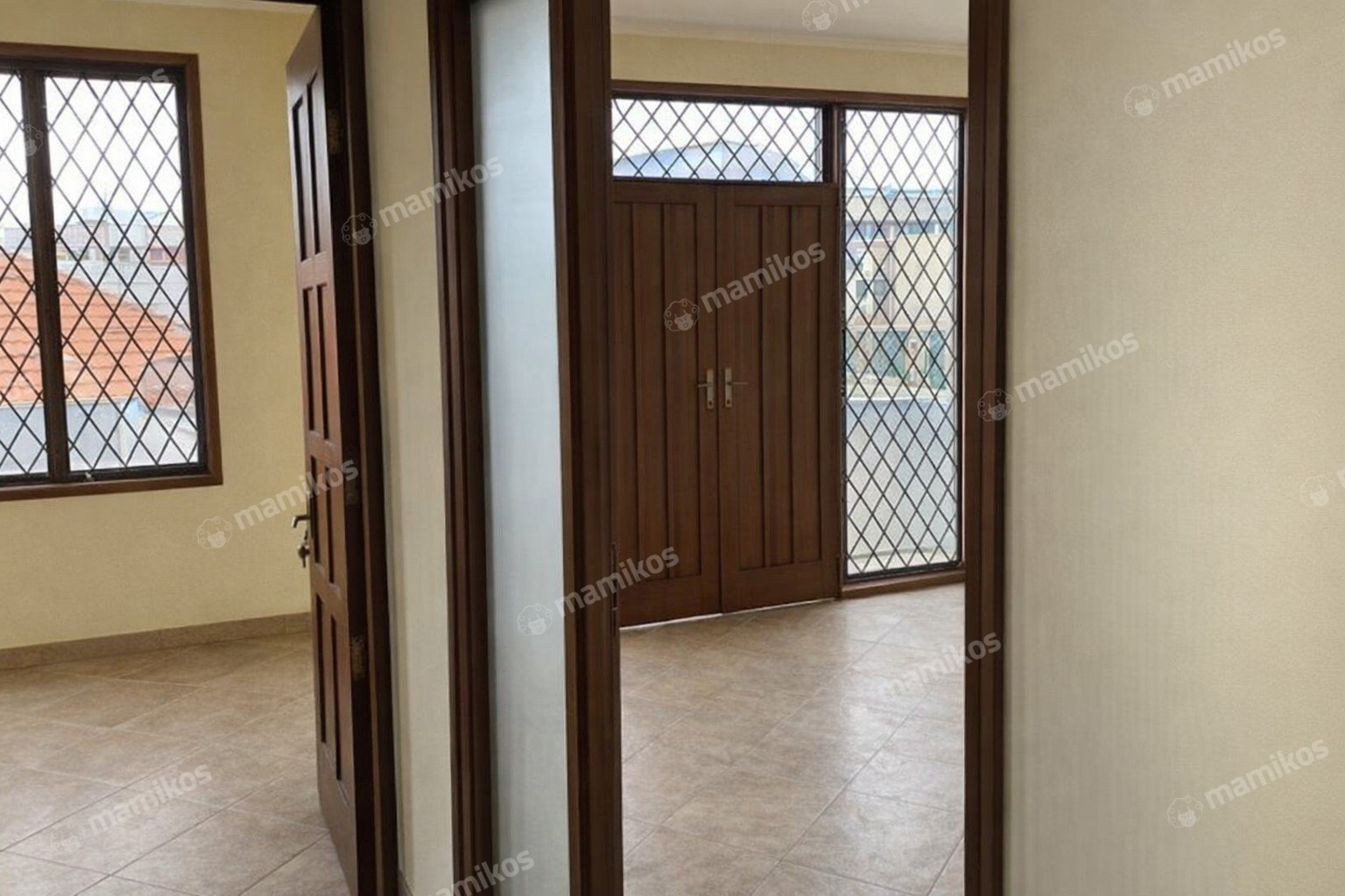 Rumah Sertifikat SHM 4 Kamar Tidur 4 Kamar Mandi Kebayoran Baru Jakarta Selatan - Photo 3