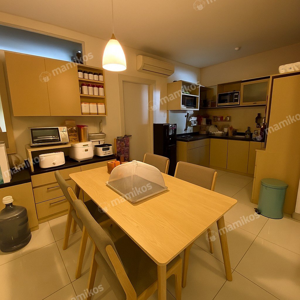 Rumah 4 Kamar Tidur 2 Kamar Mandi 2 Lantai Joglo Jakarta Barat - Photo 5
