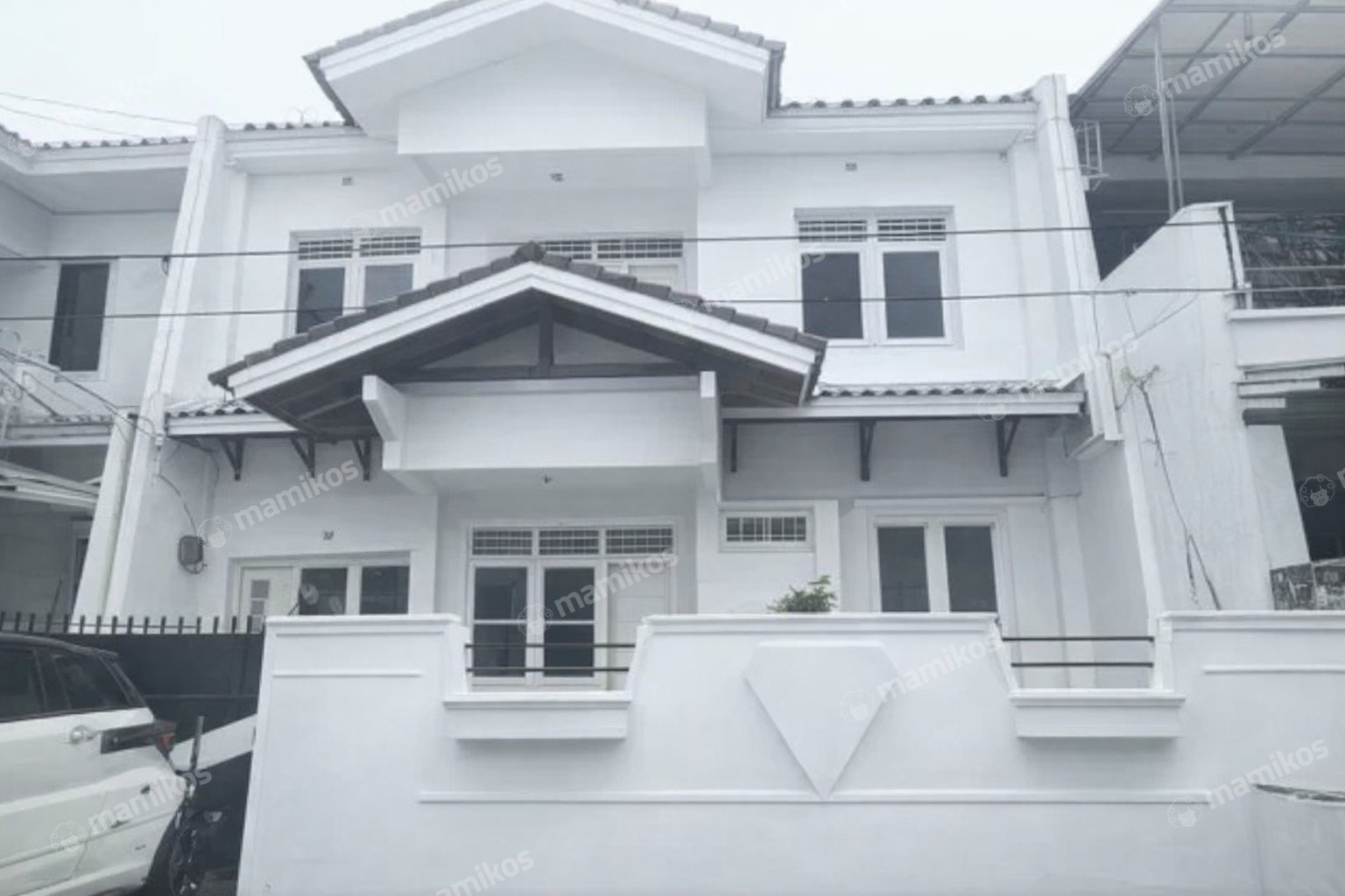 Rumah Sertifikat SHM 4 Kamar Tidur 2 Kamar Mandi Kayu Putih Jakarta Timur