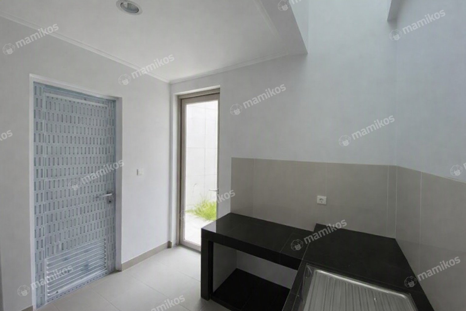 Rumah Sertifikat PPJB 4 Kamar Tidur 4 Kamar Mandi Pantai Indah Kapuk Jakarta Utara - Photo 4