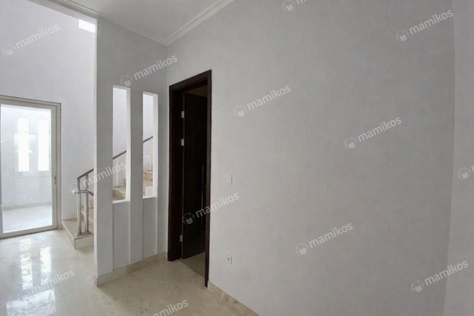 Rumah Sertifikat PPJB 4 Kamar Tidur 4 Kamar Mandi Pantai Indah Kapuk Jakarta Utara - Photo 5