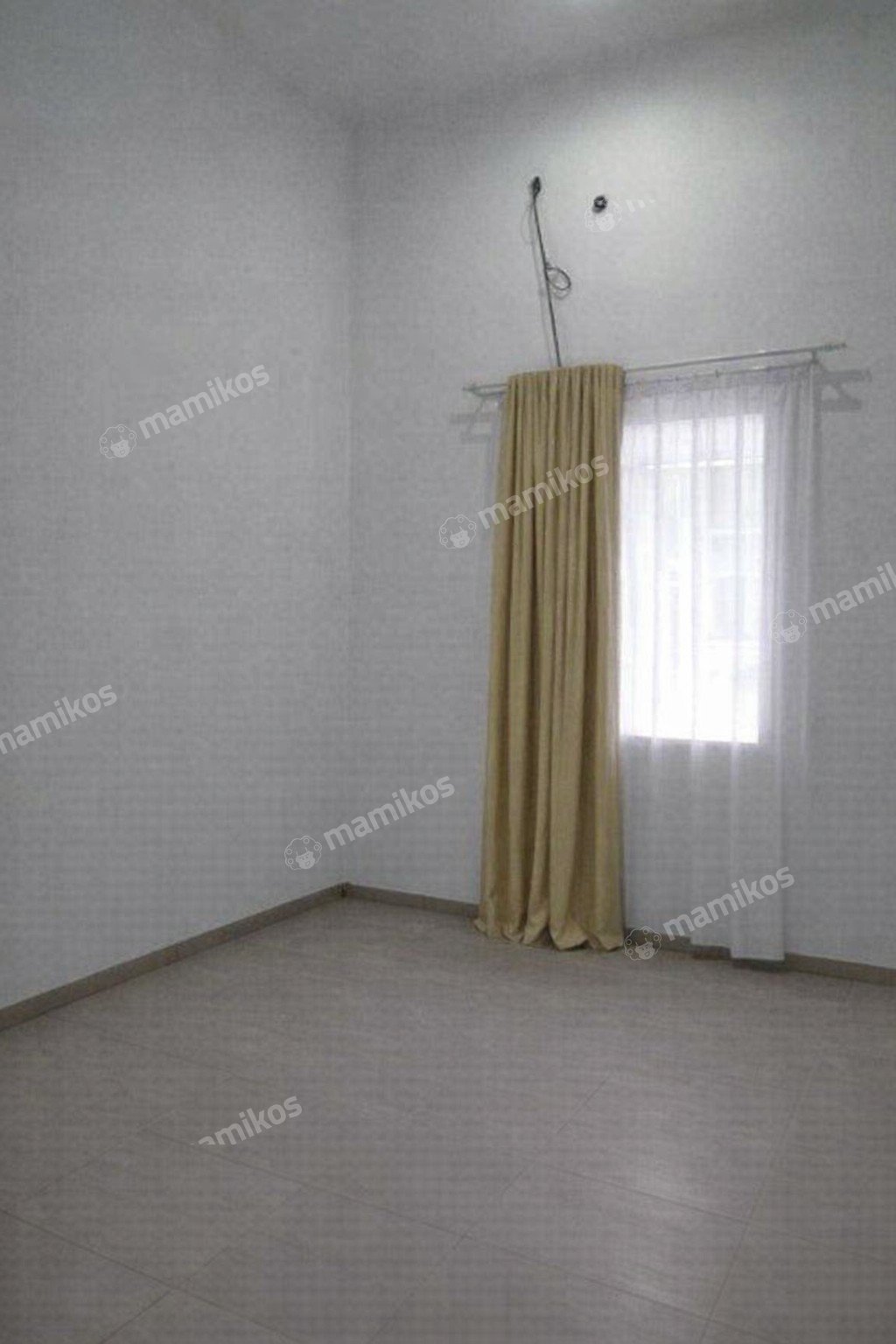 Rumah Sertifikat SHM 3 Kamar Tidur 2 Kamar Mandi Taman Ratu Jakarta Barat - Photo 3