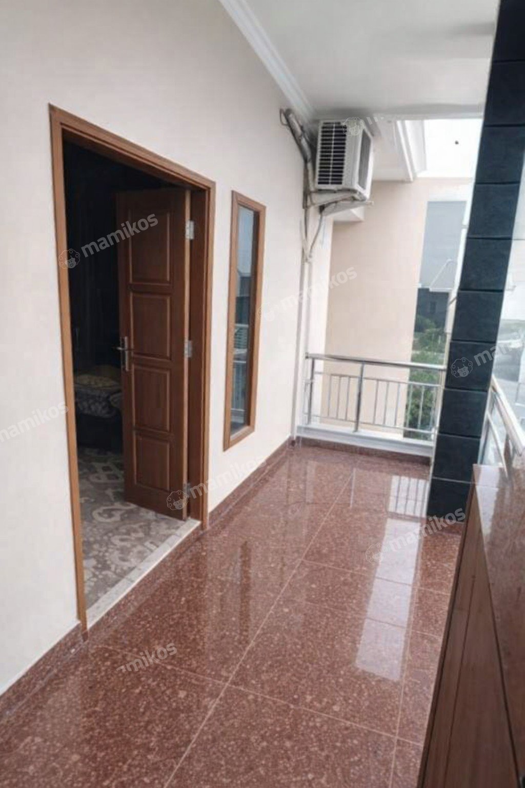 Rumah 4 Kamar Tidur 5 Kamar Mandi 2 Lantai Cibubur Jakarta Timur - Photo 4